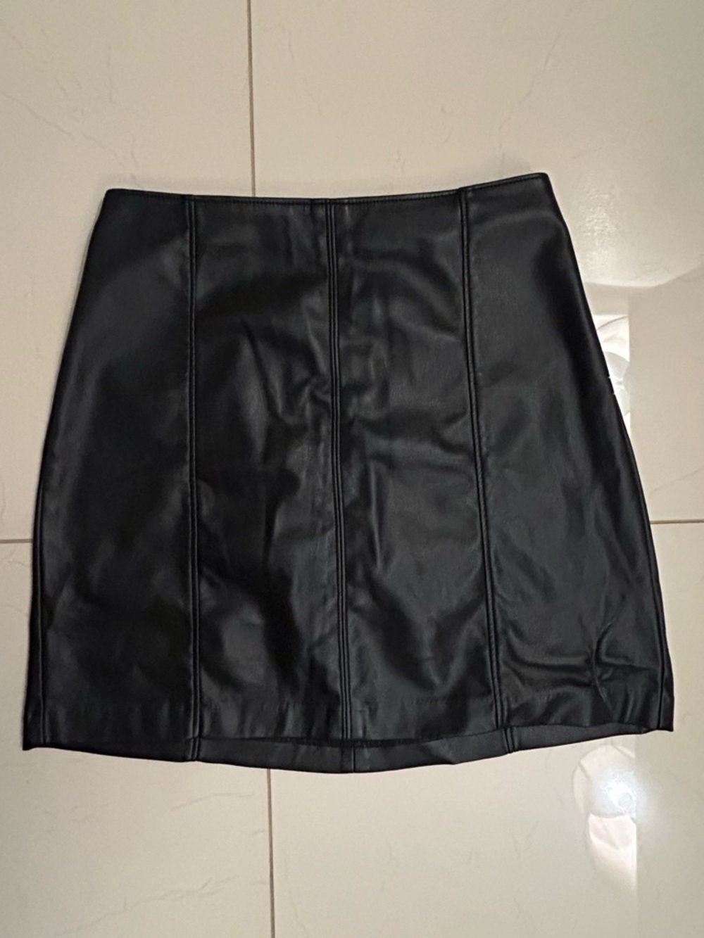 Abercrombie Vegan Leather Skirt Black Size Small